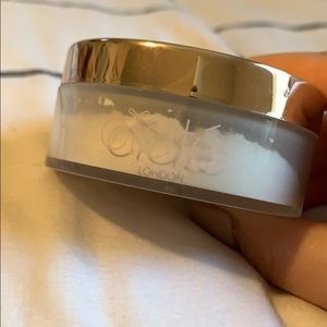 Ciate London coconut setting powder